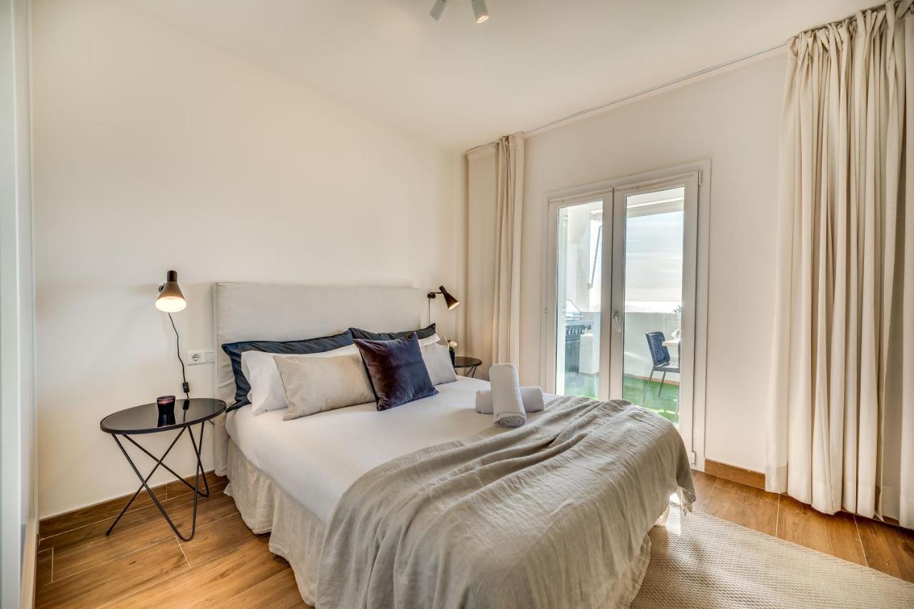 Vacation Marbella I Top 1 Puerto Banus Sea Front Rental, Renovated Eksteriør billede
